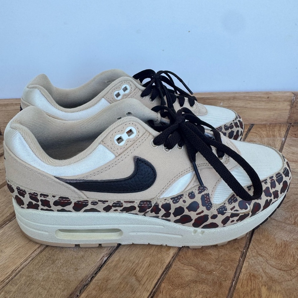 Nike Air Max Cream and Black Leopard Sneakers